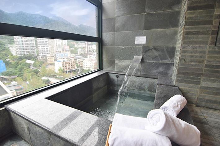 No. 21 Jiaoxi Hot Spring Homestay エクステリア 写真